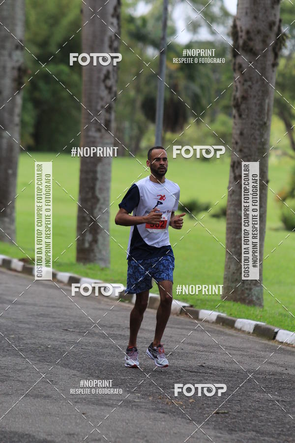 Buy your photos of the eventSantander Track & Field Run Series - Plaza Sul - Jardim Botnico on Fotop