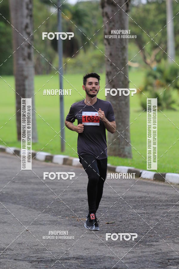 Buy your photos of the eventSantander Track & Field Run Series - Plaza Sul - Jardim Botnico on Fotop
