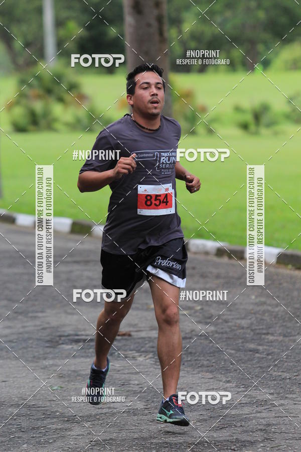 Buy your photos of the eventSantander Track & Field Run Series - Plaza Sul - Jardim Botnico on Fotop