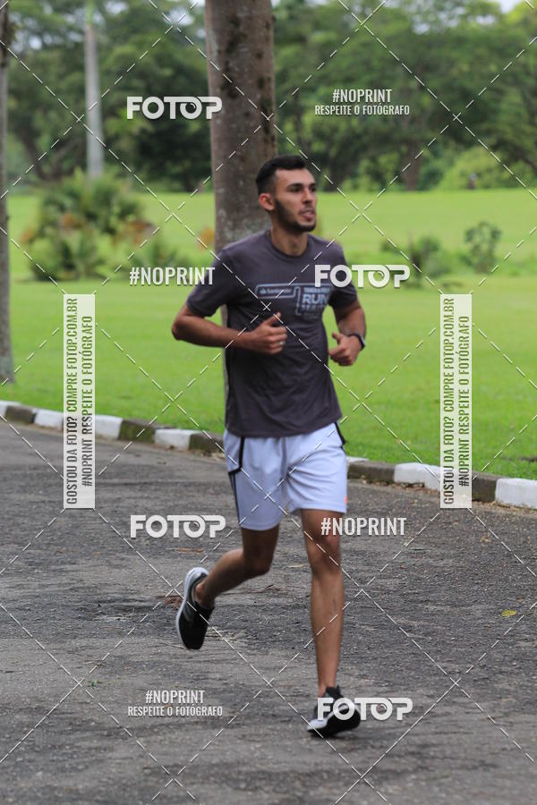 Buy your photos of the eventSantander Track & Field Run Series - Plaza Sul - Jardim Botnico on Fotop