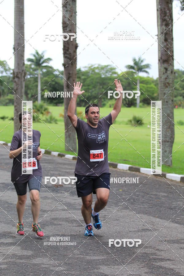 Buy your photos of the eventSantander Track & Field Run Series - Plaza Sul - Jardim Botnico on Fotop