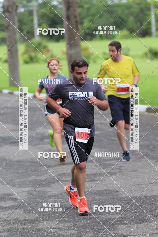 Buy your photos of the eventSantander Track & Field Run Series - Plaza Sul - Jardim Botnico on Fotop