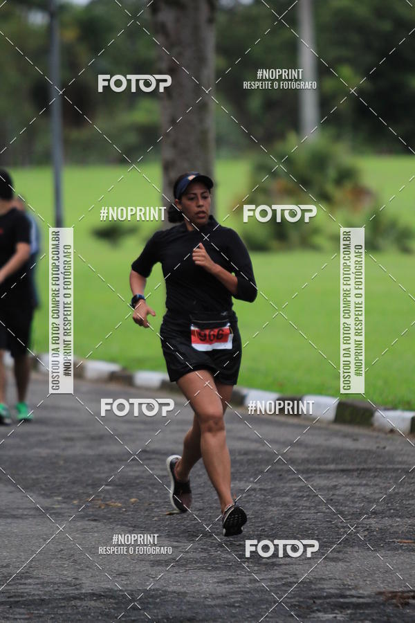 Buy your photos of the eventSantander Track & Field Run Series - Plaza Sul - Jardim Botnico on Fotop