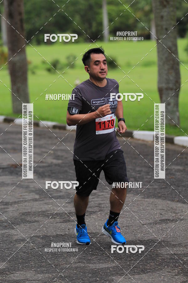 Buy your photos of the eventSantander Track & Field Run Series - Plaza Sul - Jardim Botnico on Fotop