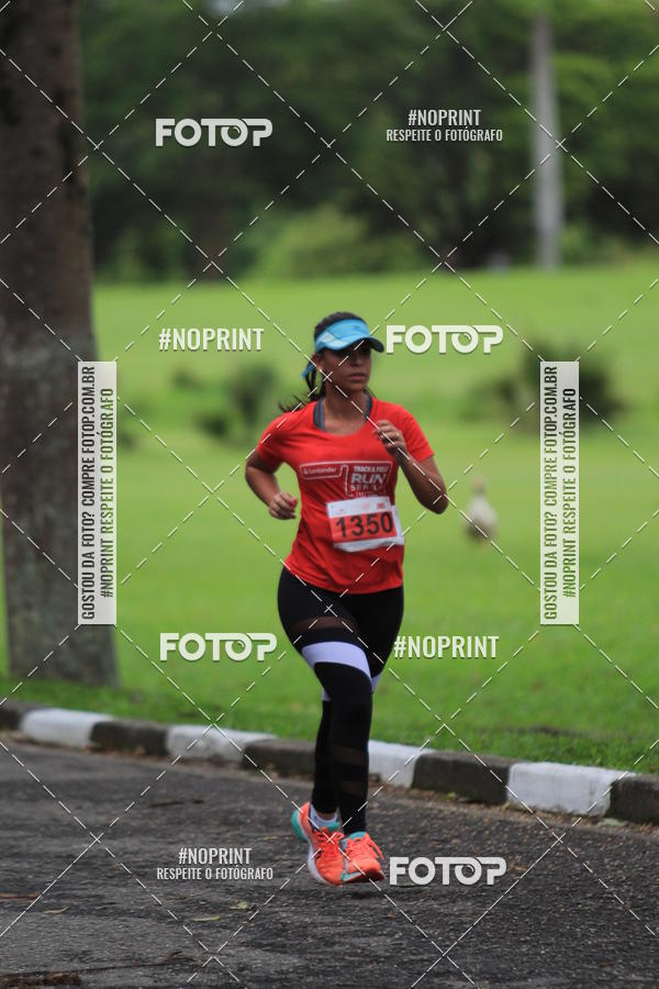 Buy your photos of the eventSantander Track & Field Run Series - Plaza Sul - Jardim Botnico on Fotop