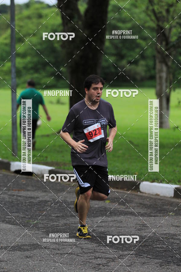 Buy your photos of the eventSantander Track & Field Run Series - Plaza Sul - Jardim Botnico on Fotop