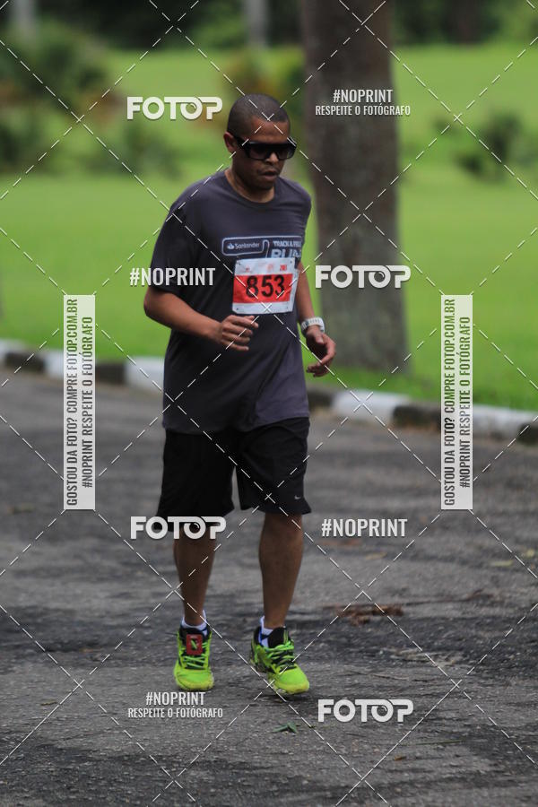 Buy your photos of the eventSantander Track & Field Run Series - Plaza Sul - Jardim Botnico on Fotop