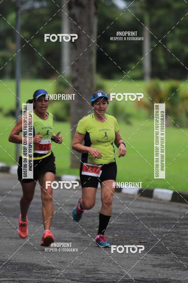 Buy your photos of the eventSantander Track & Field Run Series - Plaza Sul - Jardim Botnico on Fotop