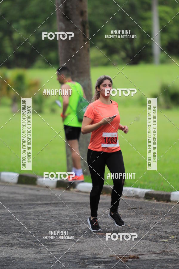 Buy your photos of the eventSantander Track & Field Run Series - Plaza Sul - Jardim Botnico on Fotop