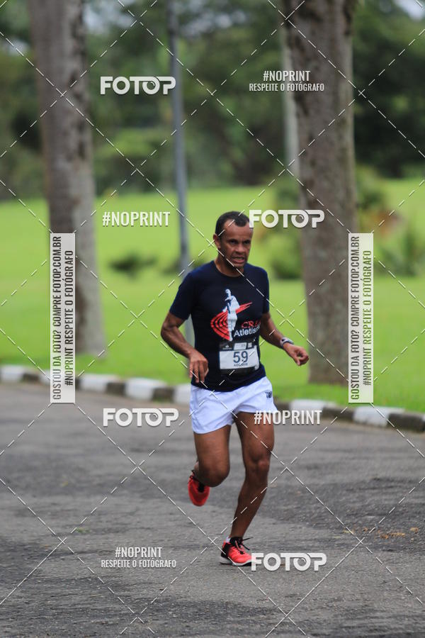 Buy your photos of the eventSantander Track & Field Run Series - Plaza Sul - Jardim Botnico on Fotop
