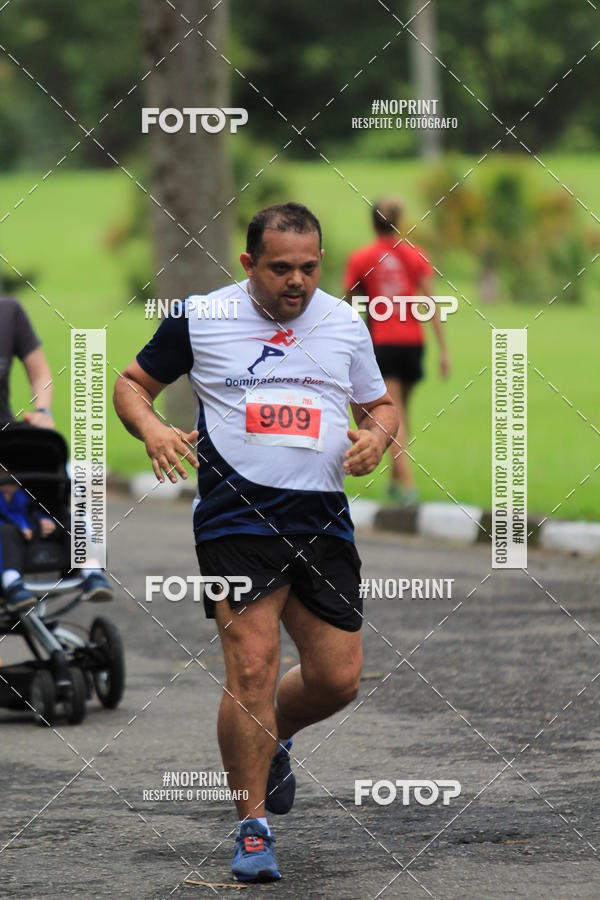 Buy your photos of the eventSantander Track & Field Run Series - Plaza Sul - Jardim Botnico on Fotop