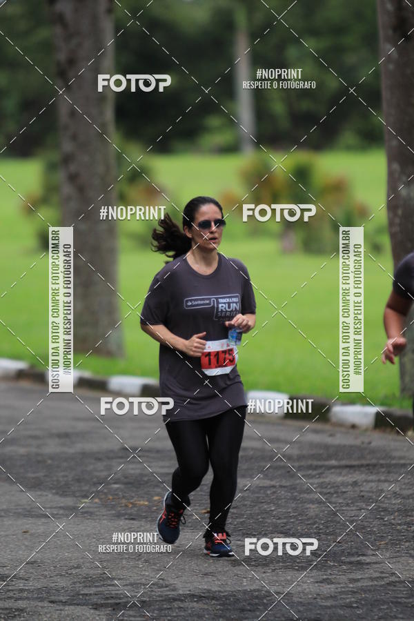 Buy your photos of the eventSantander Track & Field Run Series - Plaza Sul - Jardim Bot�nico on Fotop