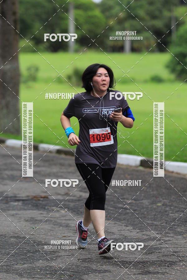 Buy your photos of the eventSantander Track & Field Run Series - Plaza Sul - Jardim Bot�nico on Fotop