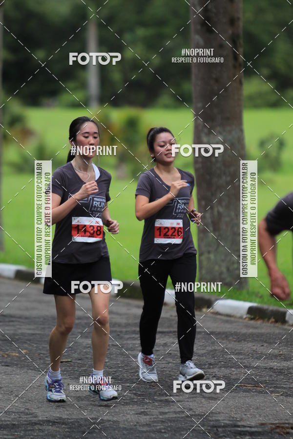 Buy your photos of the eventSantander Track & Field Run Series - Plaza Sul - Jardim Bot�nico on Fotop