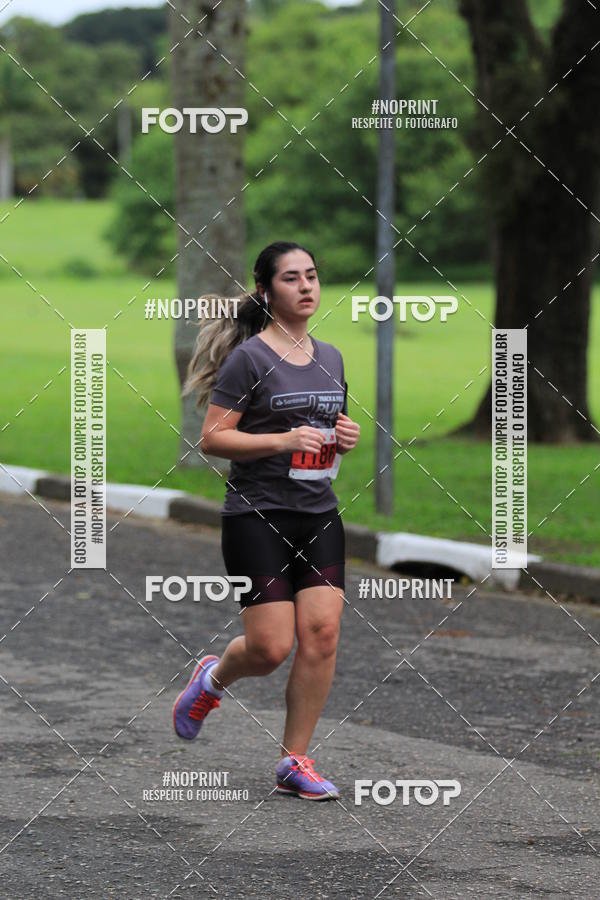 Buy your photos of the eventSantander Track & Field Run Series - Plaza Sul - Jardim Bot�nico on Fotop