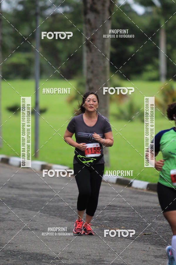 Buy your photos of the eventSantander Track & Field Run Series - Plaza Sul - Jardim Bot�nico on Fotop