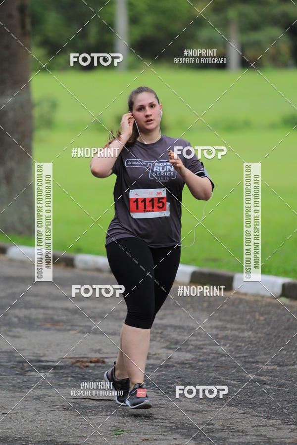 Buy your photos of the eventSantander Track & Field Run Series - Plaza Sul - Jardim Bot�nico on Fotop