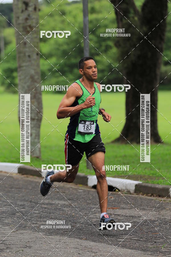 Buy your photos of the eventSantander Track & Field Run Series - Plaza Sul - Jardim Bot�nico on Fotop
