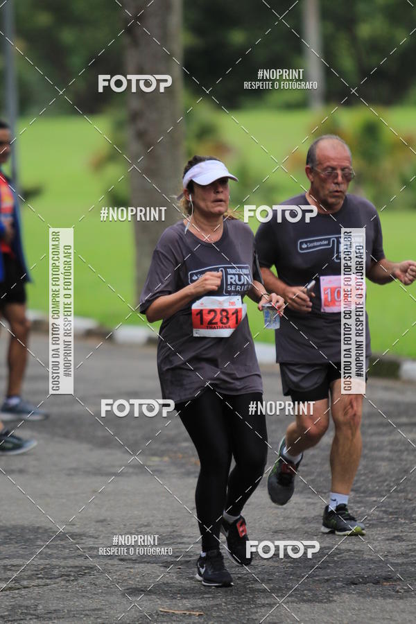 Buy your photos of the eventSantander Track & Field Run Series - Plaza Sul - Jardim Bot�nico on Fotop