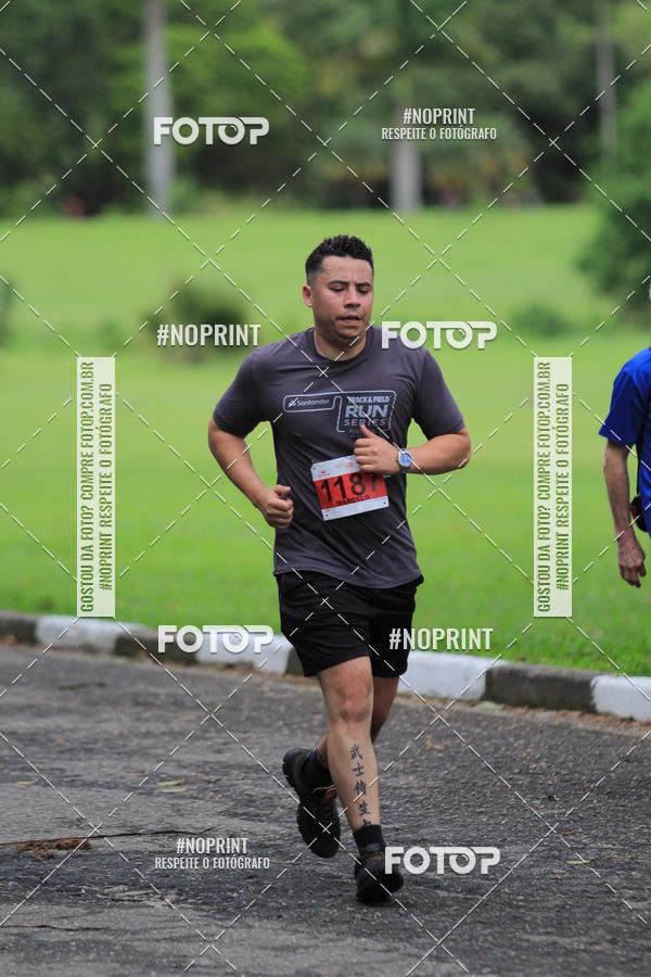 Buy your photos of the eventSantander Track & Field Run Series - Plaza Sul - Jardim Bot�nico on Fotop