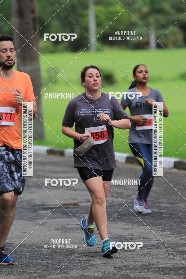 Buy your photos of the eventSantander Track & Field Run Series - Plaza Sul - Jardim Bot�nico on Fotop
