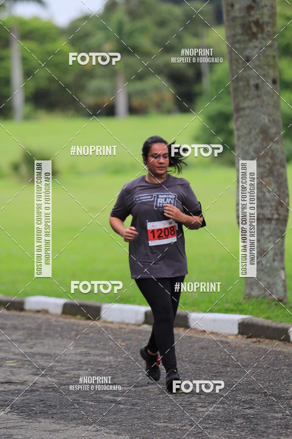 Buy your photos of the eventSantander Track & Field Run Series - Plaza Sul - Jardim Bot�nico on Fotop