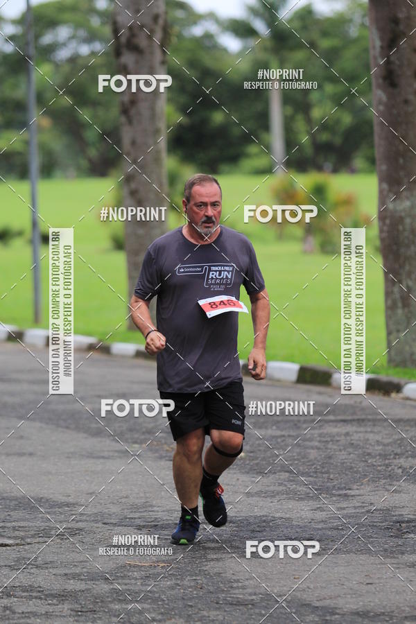 Buy your photos of the eventSantander Track & Field Run Series - Plaza Sul - Jardim Bot�nico on Fotop