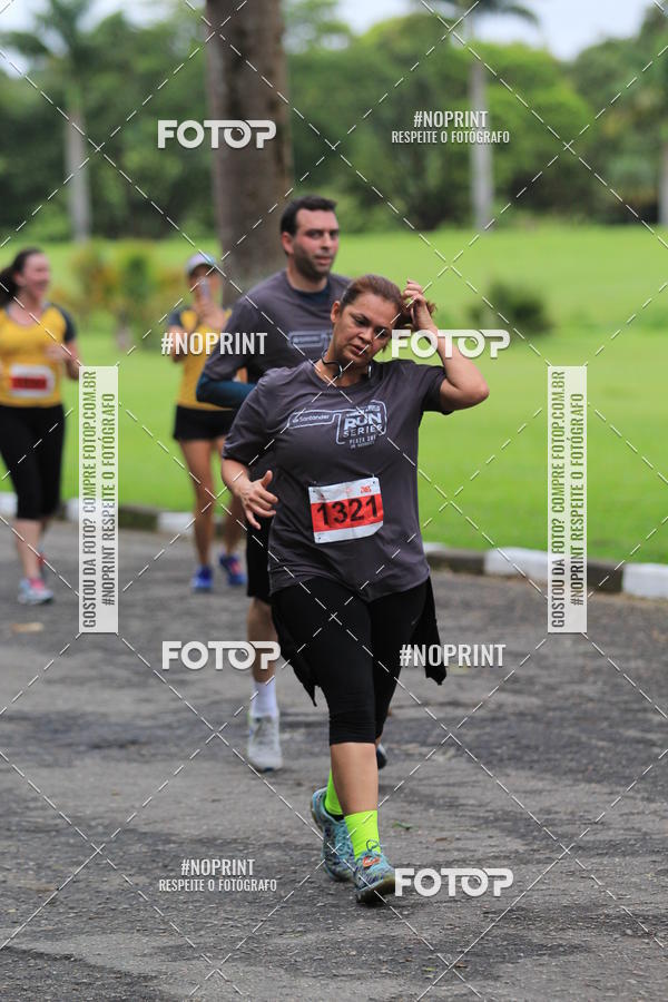 Buy your photos of the eventSantander Track & Field Run Series - Plaza Sul - Jardim Bot�nico on Fotop