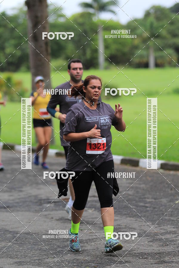 Buy your photos of the eventSantander Track & Field Run Series - Plaza Sul - Jardim Bot�nico on Fotop
