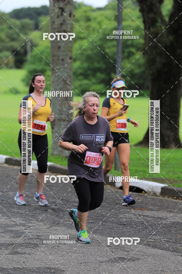 Buy your photos of the eventSantander Track & Field Run Series - Plaza Sul - Jardim Bot�nico on Fotop