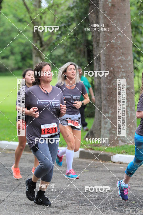 Buy your photos of the eventSantander Track & Field Run Series - Plaza Sul - Jardim Bot�nico on Fotop