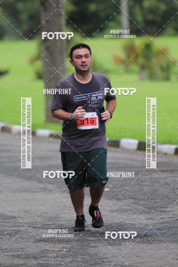 Buy your photos of the eventSantander Track & Field Run Series - Plaza Sul - Jardim Bot�nico on Fotop