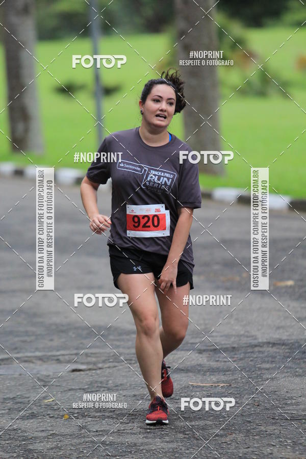 Buy your photos of the eventSantander Track & Field Run Series - Plaza Sul - Jardim Bot�nico on Fotop
