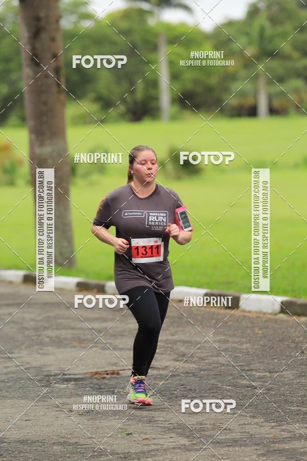 Buy your photos of the eventSantander Track & Field Run Series - Plaza Sul - Jardim Bot�nico on Fotop