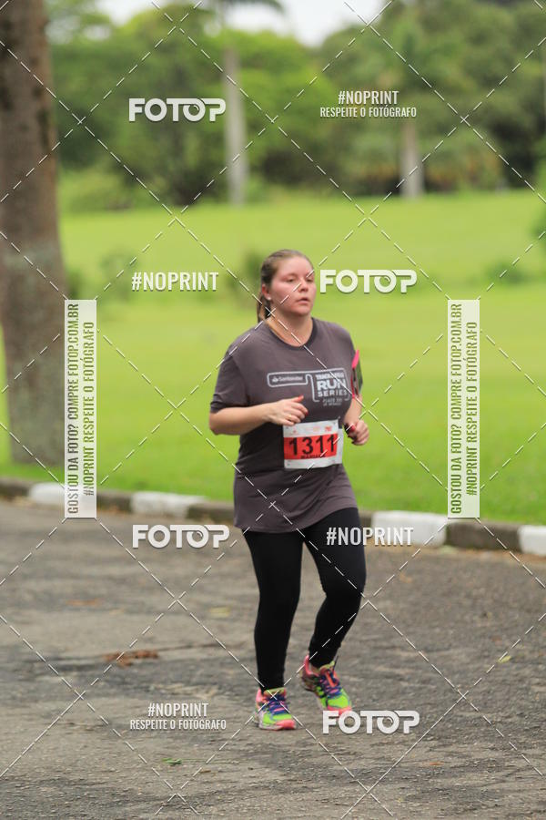 Buy your photos of the eventSantander Track & Field Run Series - Plaza Sul - Jardim Bot�nico on Fotop