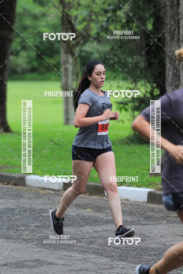 Buy your photos of the eventSantander Track & Field Run Series - Plaza Sul - Jardim Bot�nico on Fotop