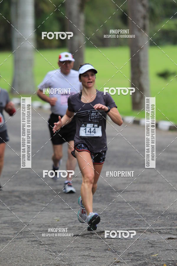 Buy your photos of the eventSantander Track & Field Run Series - Plaza Sul - Jardim Bot�nico on Fotop