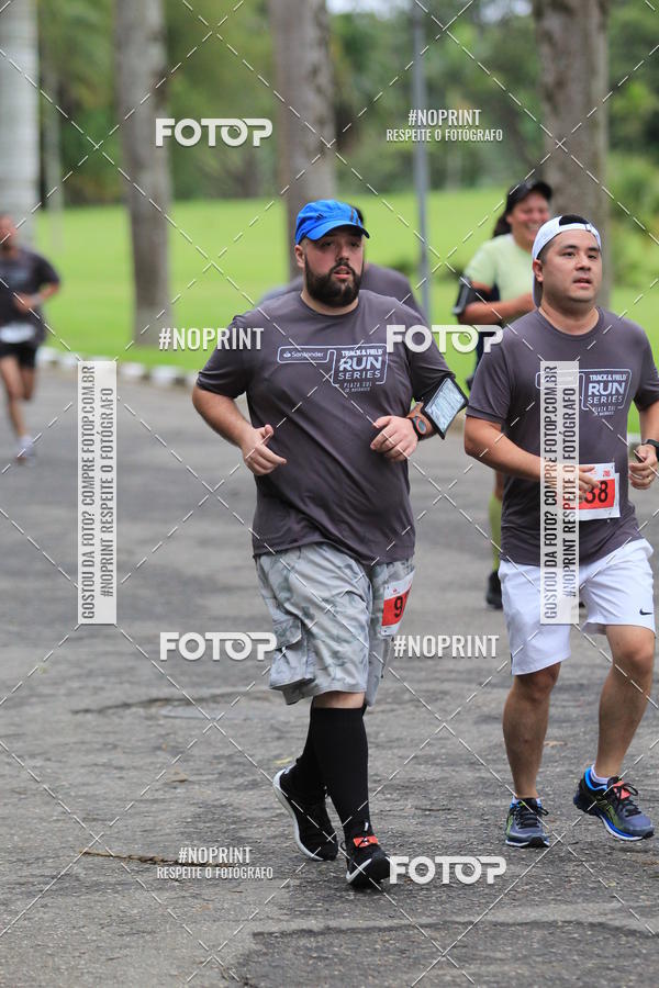 Buy your photos of the eventSantander Track & Field Run Series - Plaza Sul - Jardim Bot�nico on Fotop