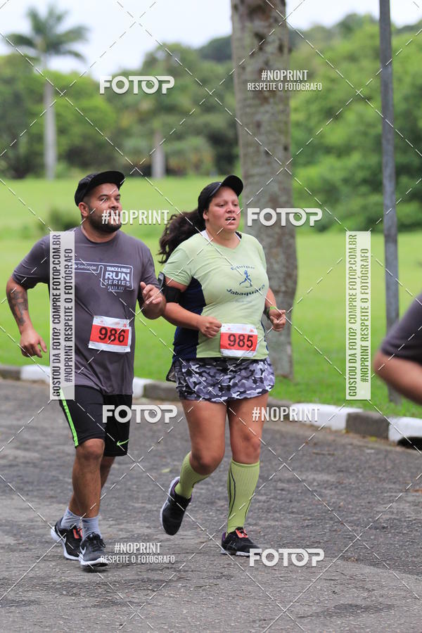 Buy your photos of the eventSantander Track & Field Run Series - Plaza Sul - Jardim Bot�nico on Fotop