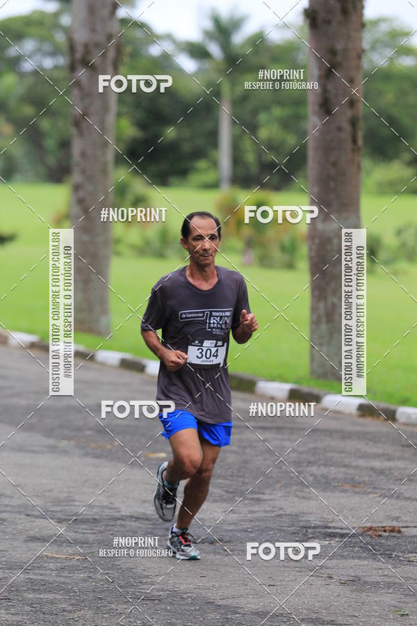 Buy your photos of the eventSantander Track & Field Run Series - Plaza Sul - Jardim Bot�nico on Fotop