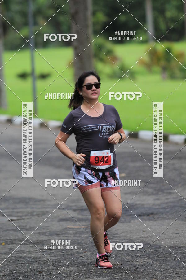 Buy your photos of the eventSantander Track & Field Run Series - Plaza Sul - Jardim Bot�nico on Fotop
