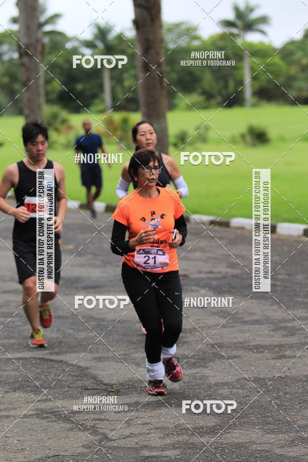 Buy your photos of the eventSantander Track & Field Run Series - Plaza Sul - Jardim Bot�nico on Fotop