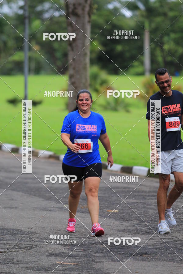 Buy your photos of the eventSantander Track & Field Run Series - Plaza Sul - Jardim Bot�nico on Fotop