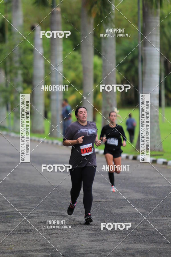 Buy your photos of the eventSantander Track & Field Run Series - Plaza Sul - Jardim Bot�nico on Fotop