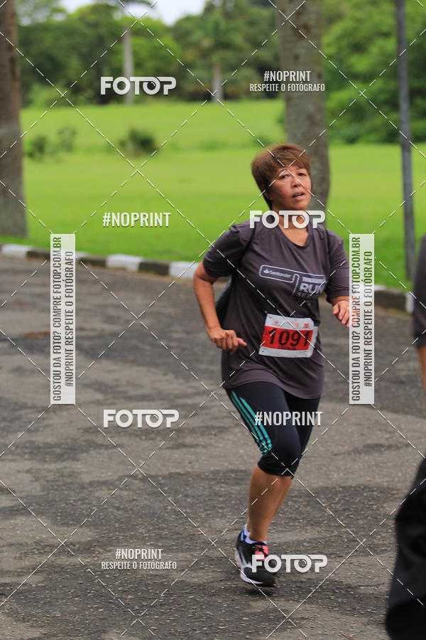 Buy your photos of the eventSantander Track & Field Run Series - Plaza Sul - Jardim Bot�nico on Fotop