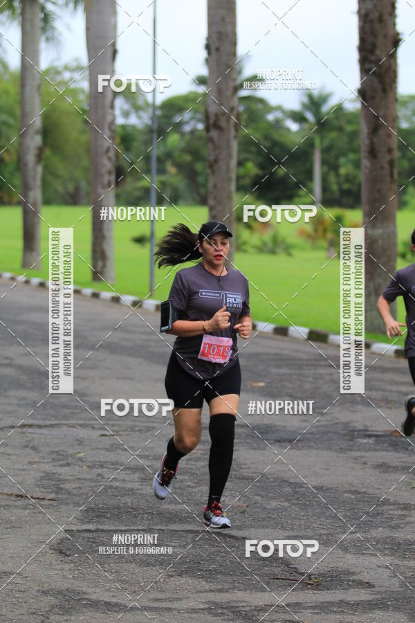 Buy your photos of the eventSantander Track & Field Run Series - Plaza Sul - Jardim Bot�nico on Fotop