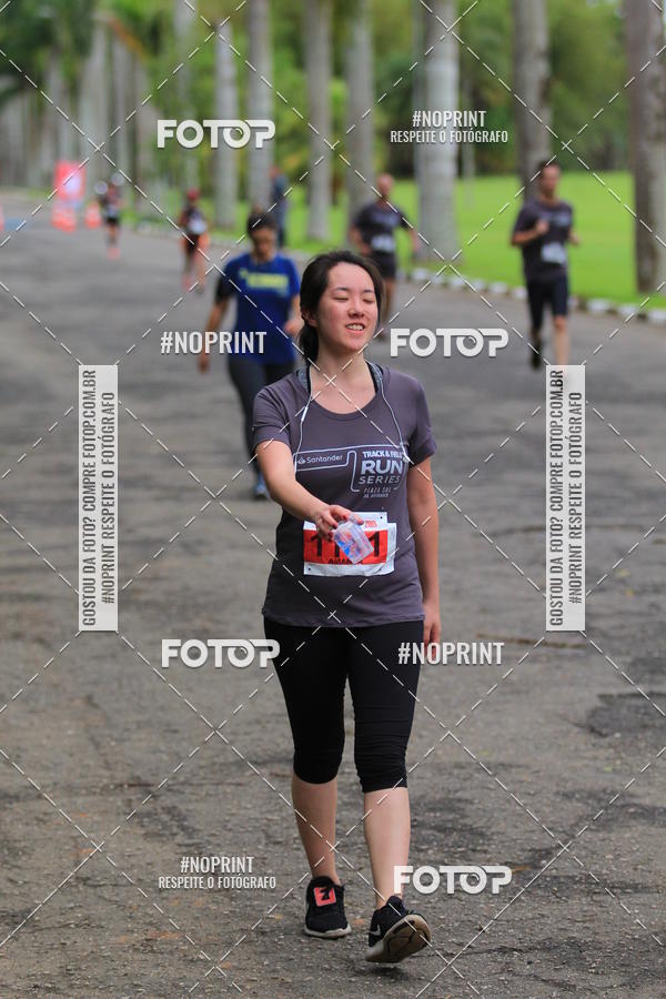 Buy your photos of the eventSantander Track & Field Run Series - Plaza Sul - Jardim Bot�nico on Fotop