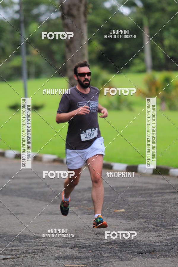 Buy your photos of the eventSantander Track & Field Run Series - Plaza Sul - Jardim Bot�nico on Fotop