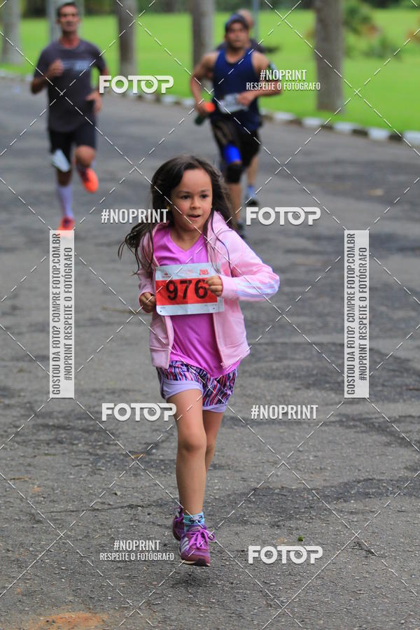 Buy your photos of the eventSantander Track & Field Run Series - Plaza Sul - Jardim Bot�nico on Fotop