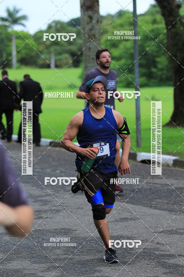Buy your photos of the eventSantander Track & Field Run Series - Plaza Sul - Jardim Bot�nico on Fotop